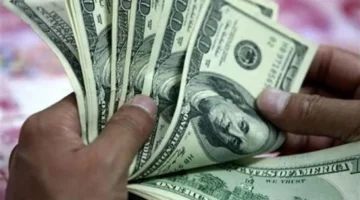 انخفاض جديد.. سعر الدولار يتراجع أمام الجنيه في بداية تعاملات البنك المركزي والبنوك اليوم